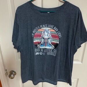 Women's Short Sleeve Graphic Tee - Gray